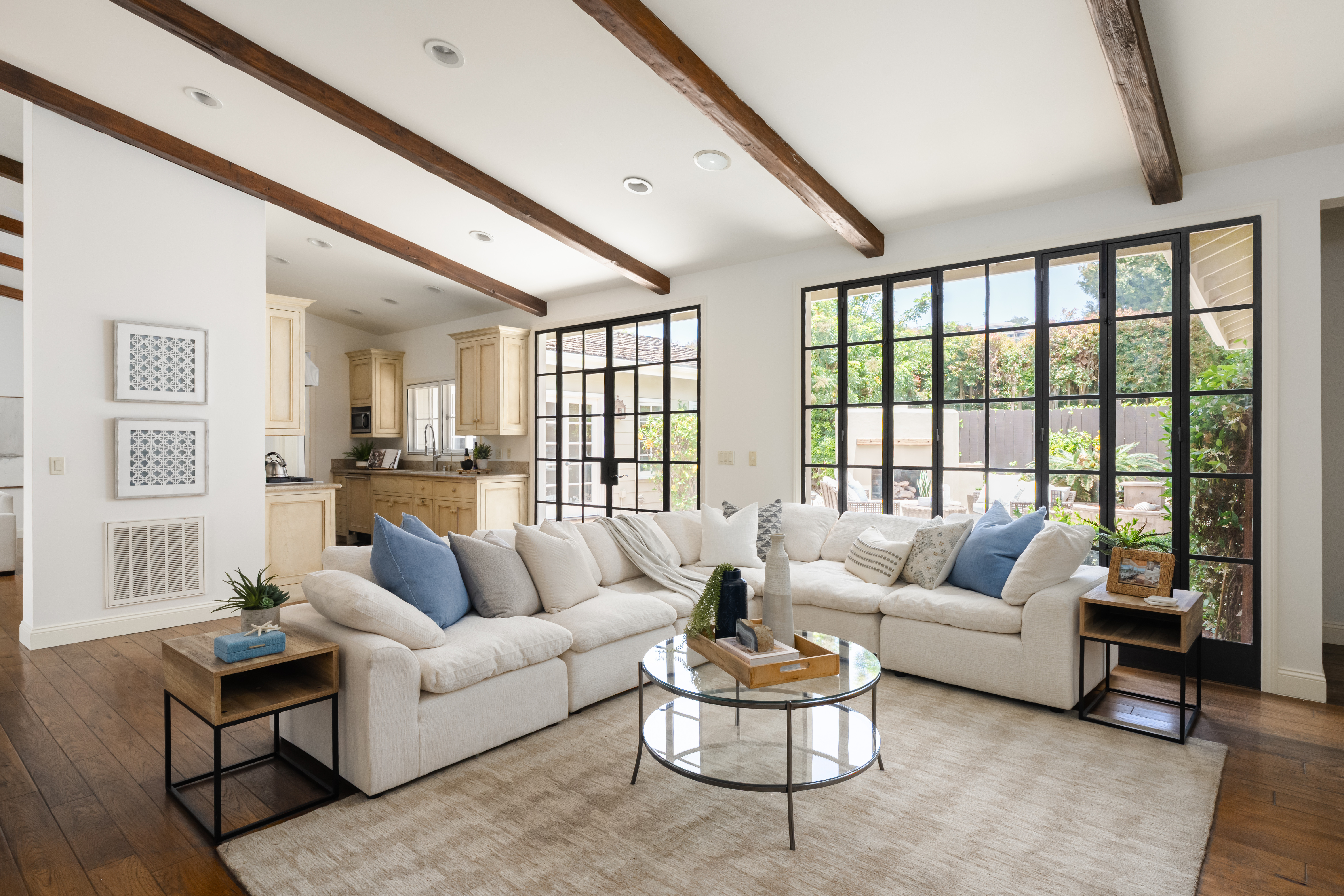 Representative home staging by Signature Staging serving Coronado